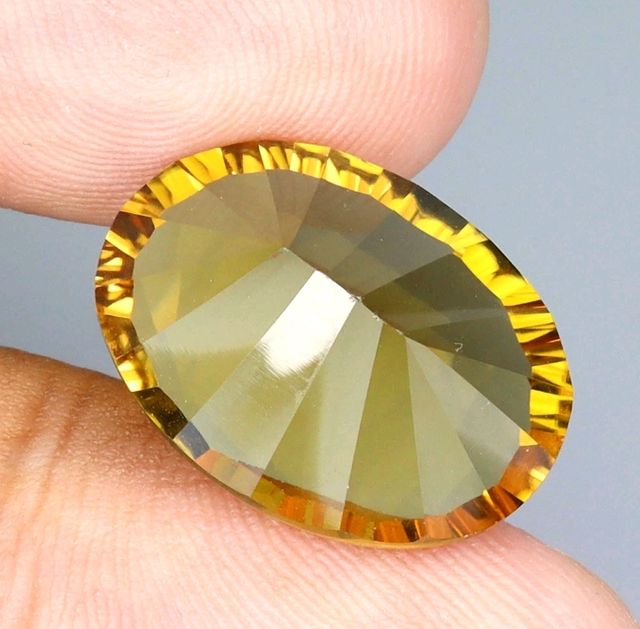 Citrino Amarillo Ovalado Tallado