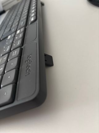 Monitor ASUS + torre + teclado 
