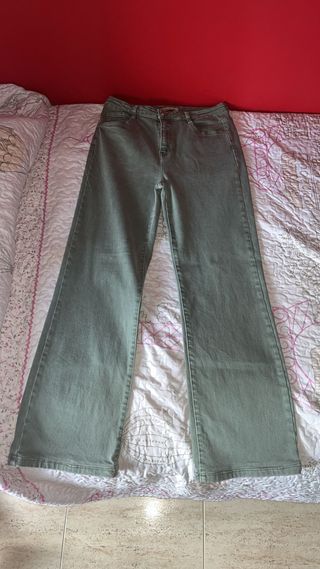 Pantalón Vaquero Verde Oliva