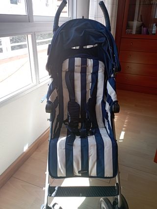 Silla paseo Maclaren azul y blanca