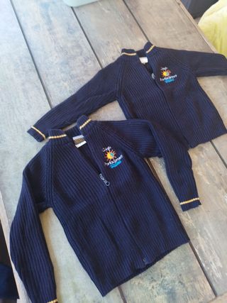 2 Chaquetas Colegio Portocarrero