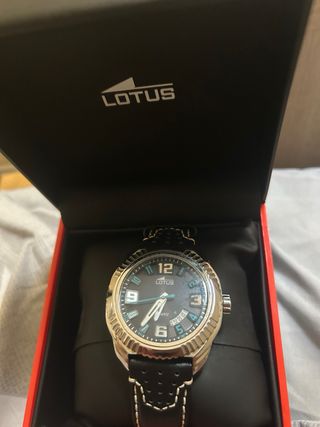 Reloj Lotus Hombre -  Elegante