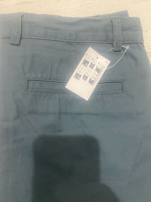 Pantalón corto azul
