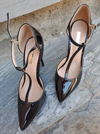 Zapatos tacón negros