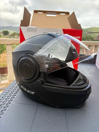 Casco moto LS2 negro
