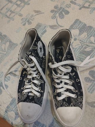 Converse negras plataforma