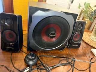 Altavoces GamingXTrust 2.1 PC
