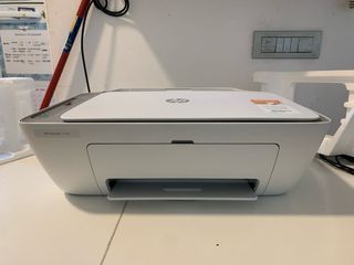 Impresora HP DeskJet 2720e - Blanca