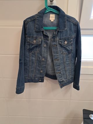 Chaqueta vaquera Sfera niño. Talla 7-8, 122-128 cm