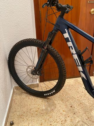 Trek Top Fuel 8 XT L - Bicicleta