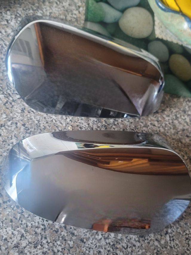 Embellecedores retrovisores Peugeot 108