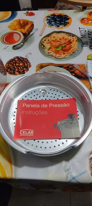 Panela de Pressão Celar - Pratica