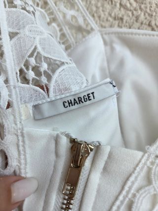 Top corto bianco in pizzo