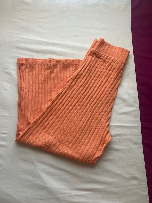 Pantalones anchos color naranja