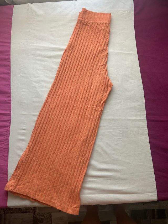 Pantalones anchos color naranja