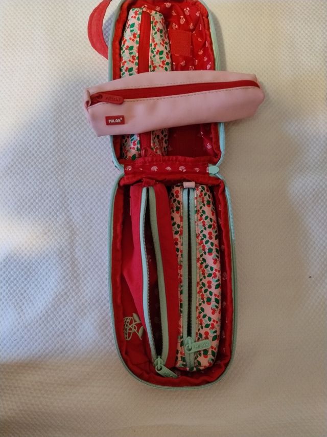 Estuche Milan - neceser cerezas