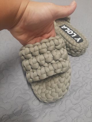 BIMBA Y LOLA - Chanclas verdes