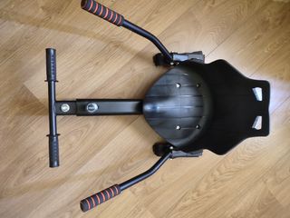 Hoverboard y asiento negro. Marca Run and Roll.