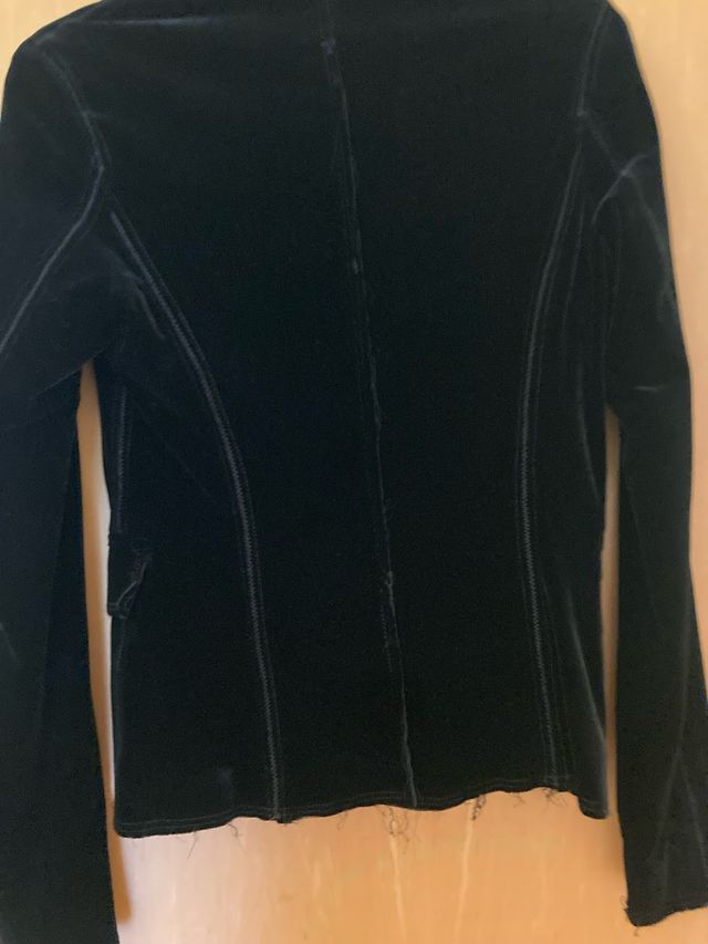 Americana terciopelo negra Atos Lombardini