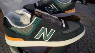 New Balance 574 - 40.5 - Verde & Negro