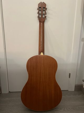 Guitarra clásica Admira Java