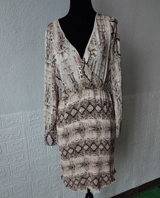 Vestido animal print beige-marrón talla S