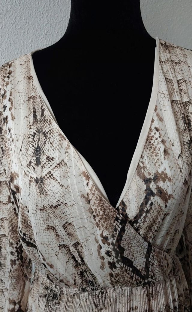 Vestido animal print beige-marrón talla S