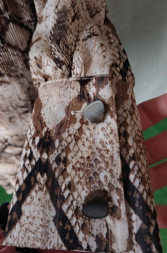 Vestido animal print beige-marrón talla S