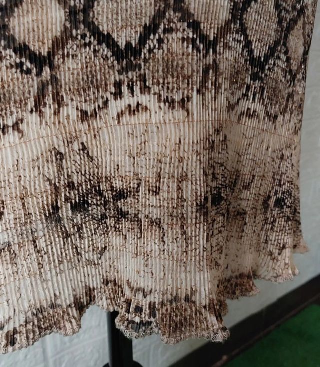 Vestido animal print beige-marrón talla S