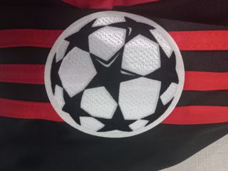 Camiseta AC Milan Adidas - Roja y Negra