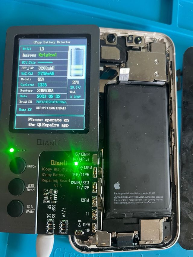 Pezzi di ricambio per iPhone 13