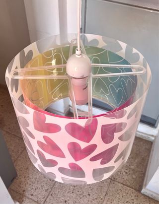 Lámpara infantil corazones rosa