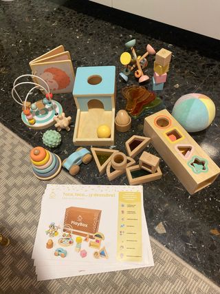Juguetes PlayBox Montessori 7-12 meses