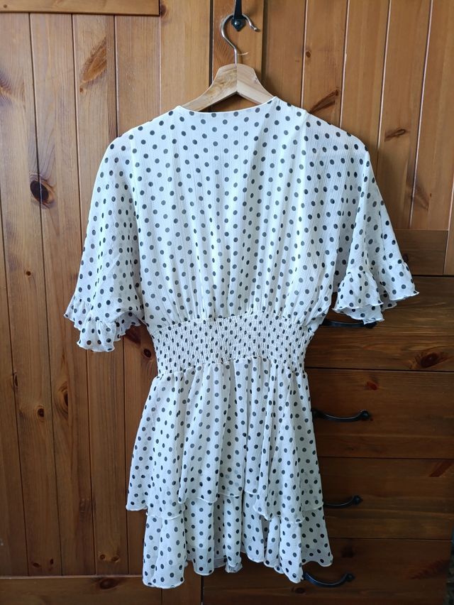 Vestido Zara lunares blanco y negro