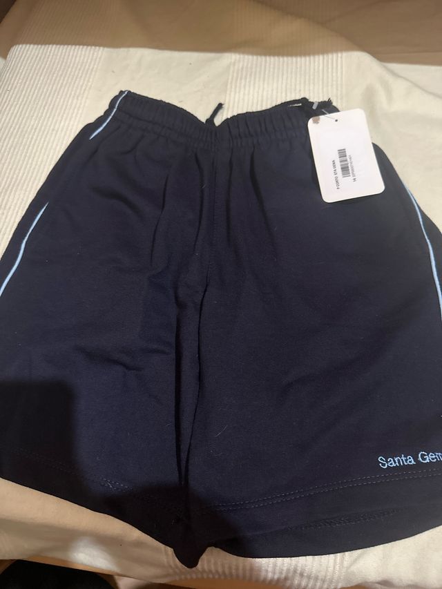 Short deportivo Santa Gema