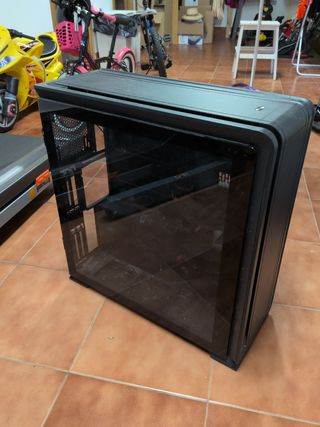 Phanteks Enthoo 719 - piezas

