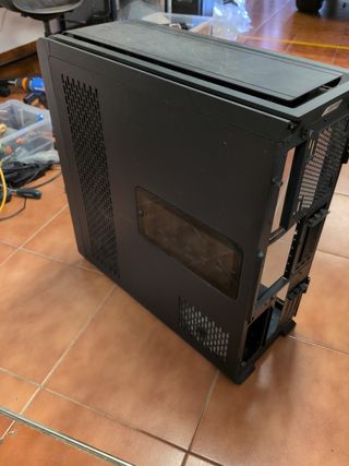 Phanteks Enthoo 719 - piezas

