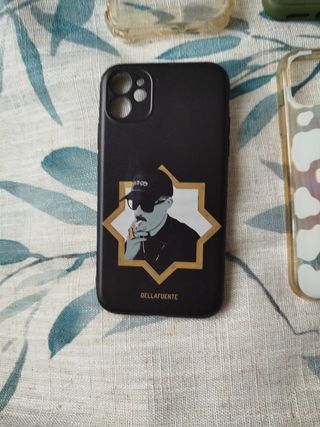 7 Fundas iPhone 11 - Variadas