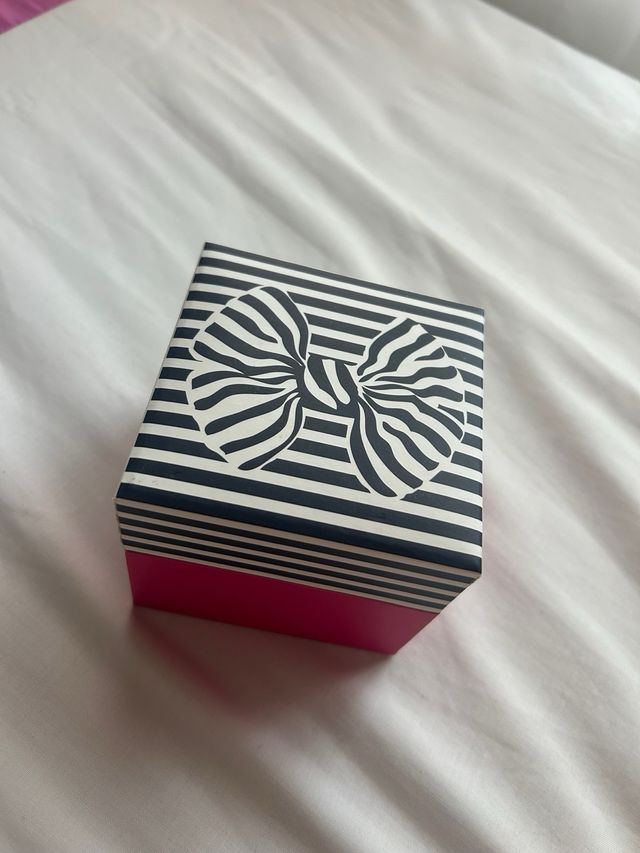 Reloj Jennifer Carlyle - Dorado y Blanco