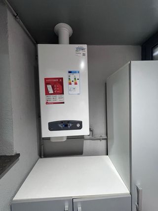 Instalación calderas , termos , calentadores etc.