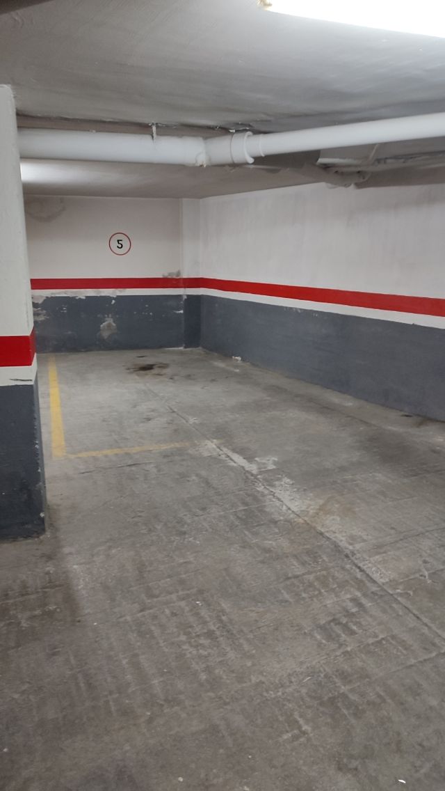 Plaza parking alquiler zona Catedral