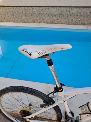 Bicicleta GT Avalanche