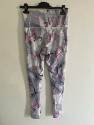 Leggins Reebok Gris Rosa