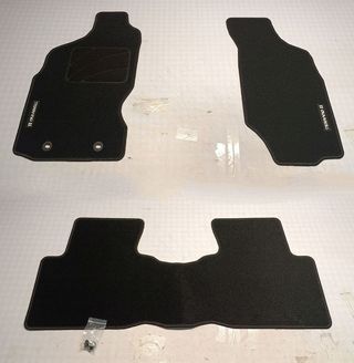 + Nissan Terrano 2 Corto Alfombrillas a medida 