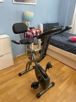 Bicicleta estática plegable