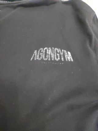 Camiseta negra Agongym oversize