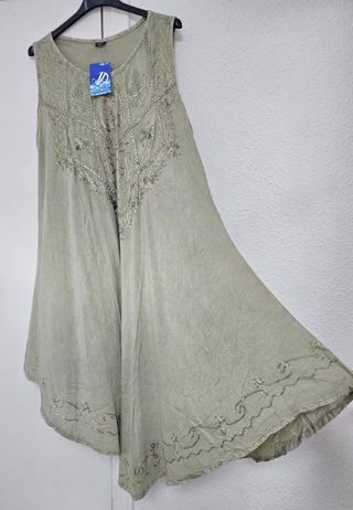 Vestido India verde bordado