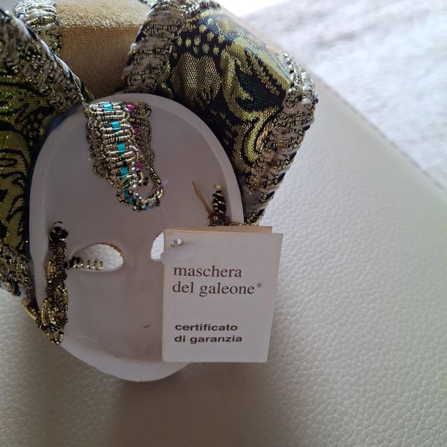 2 Máscaras Venecianas: Porcelana, pequeña