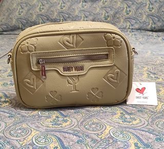 Pochette Sweet Years verde oliva