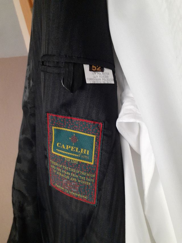 Smoking Capelhi completo con camisa Cerruti 1881